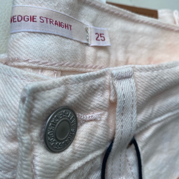 NWT Levi’s Wedgie Straight Leg - Picture 5 of 6